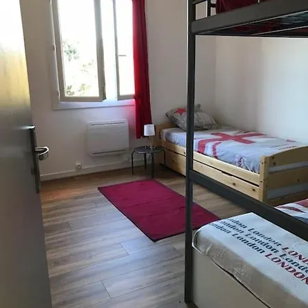 T4- Au Pied De La Vieille *